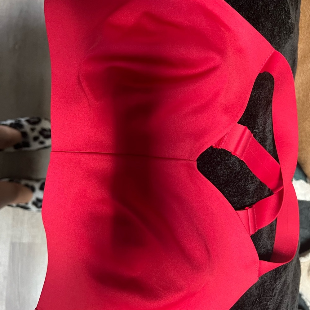 ALO Yoga Red Seamless Light Support Sports Bra